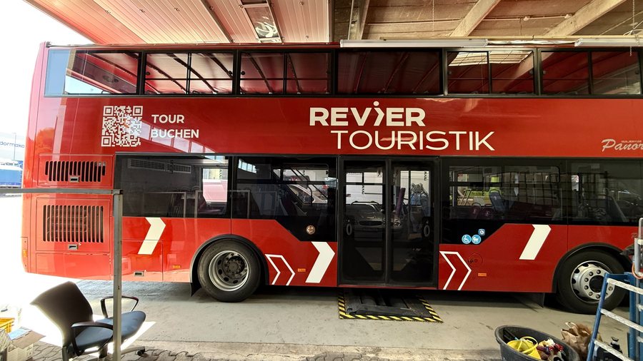 Revier Touristik Bus